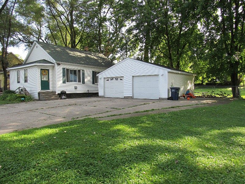 1st image of 403 S Chilson St