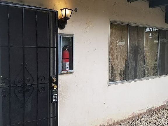 3rd image of 4045 Delta St APT 1
