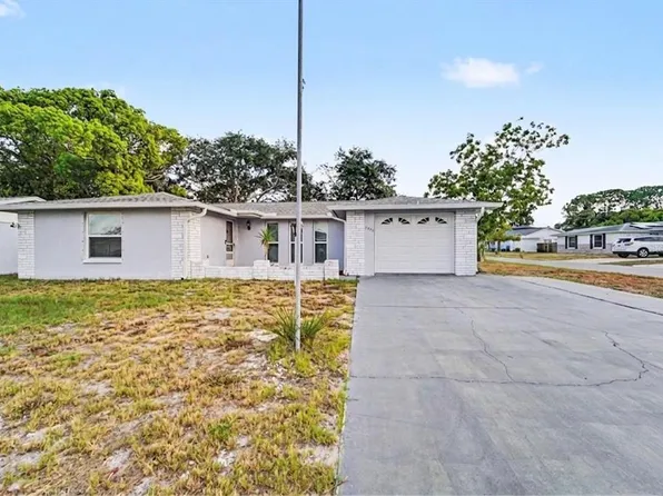 7923 Ironbark Dr, Port Richey, FL 34668