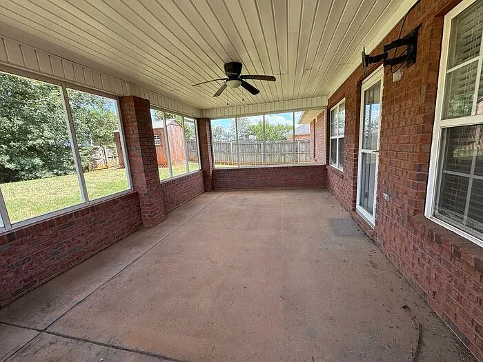 137 Clover Ridge Dr — Photo 30