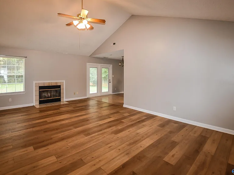 108 Portal Ln — Photo 3