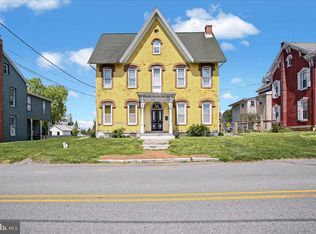 31 Old Bowers Rd, Mertztown, PA 19539