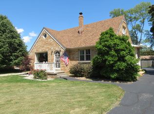 3254 S 84th St, Milwaukee, WI 53227