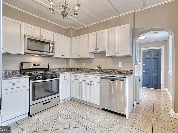 5th image of 1503 S Charles St Floor 2