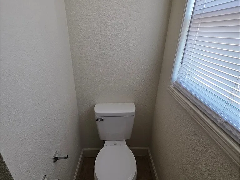 1590 Mustang Dr — Photo 27