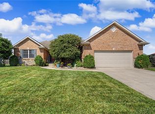 932 Shaftsbury Rd, Troy, OH 45373