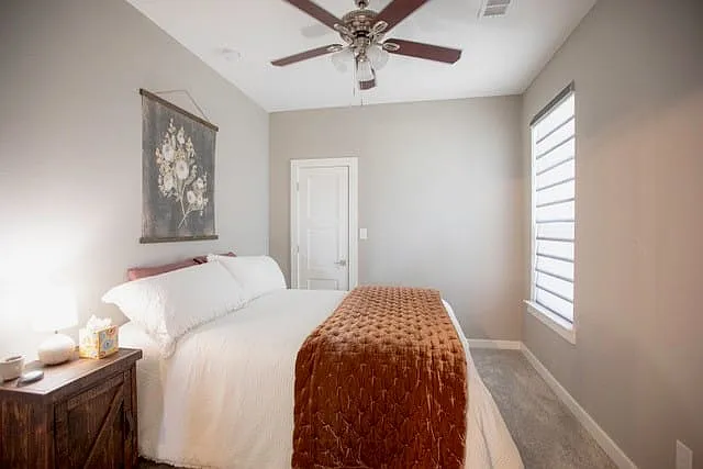 176 Lakeview Cir — Photo 19