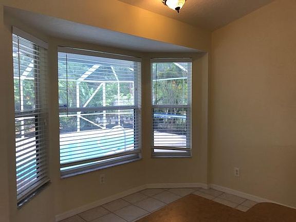 4th image of 1573 SW Jacqueline Ave
