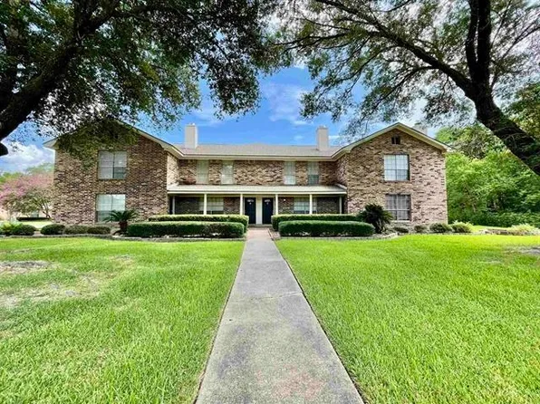 8180 Willow Bend Dr, Beaumont, TX 77707