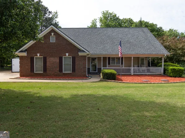 145 Stewart Hollow Ln, Covington, GA 30016