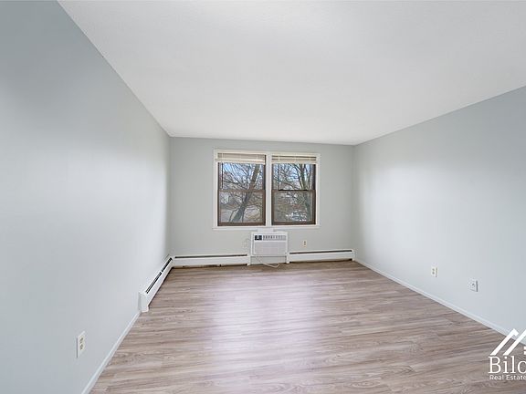 3rd image of 325 Prospect St #346