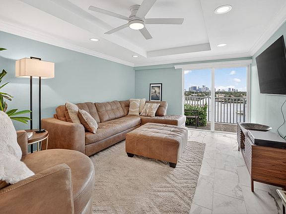 5th image of 95 N Birch Road #702