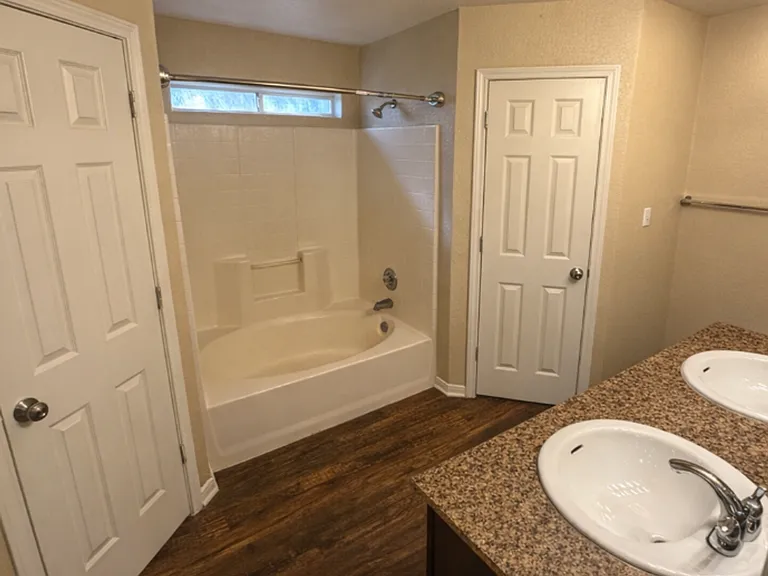 3907 Littlerock Dr — Photo 10