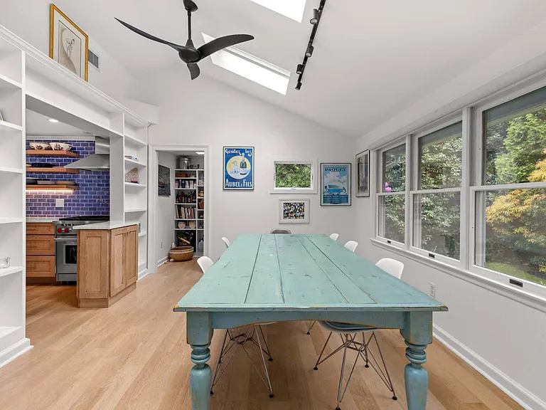 53 Howell St — Photo 7