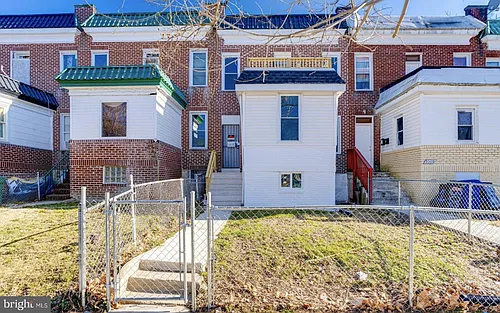3007 Oakley Ave Photo 1