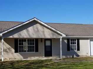 64 Town Creek Estate Dr #D, Union Springs, AL 36089