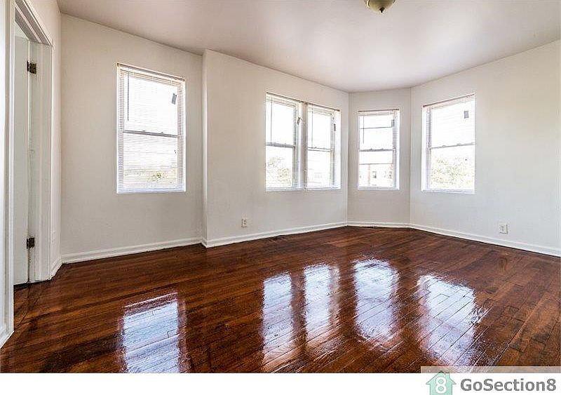 2nd image of 7701 S Stewart Ave