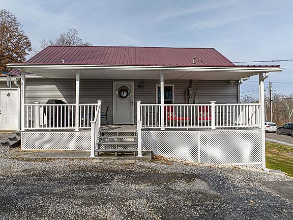 2nd image of 22262 Driftwood Ln