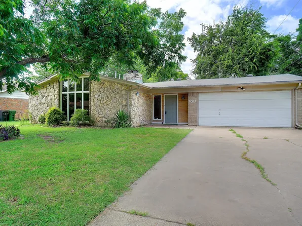 108 Sunnyvale Ter, Hurst, TX 76053