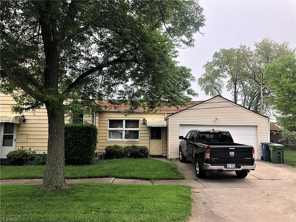 2nd image of 6787 Beresford Ave