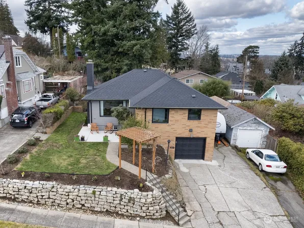 923 Liberty Street, Bellingham, WA 98225