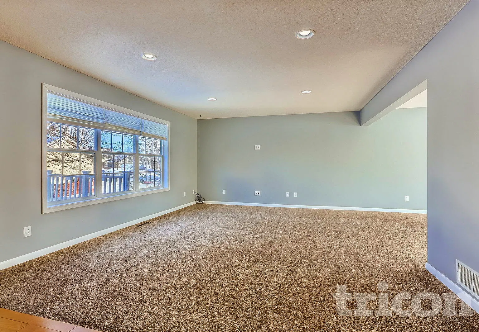 10915 Fox Hollow Ln N Champlin MN — Photo 3