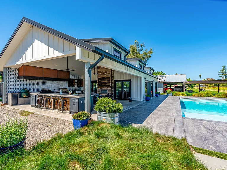 2650 Acacia Ave — Photo 34