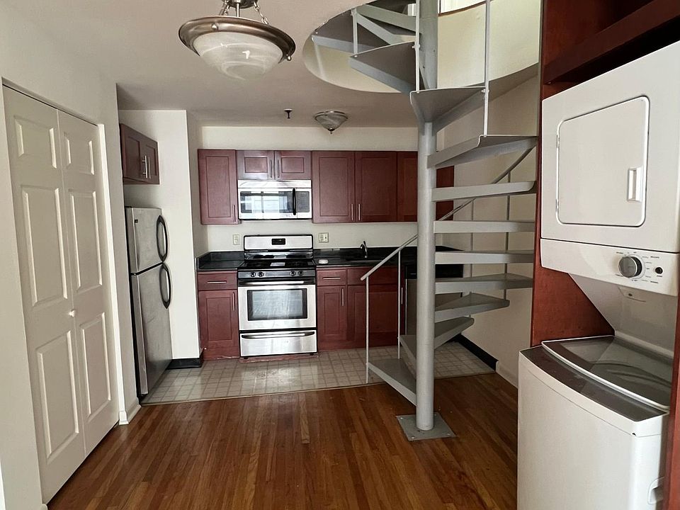 1st image of 428 S 13th St #501