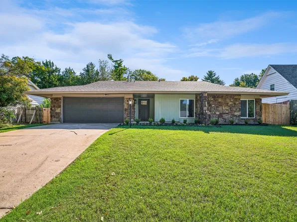 2992 E 77th St S, Tulsa, OK 74136