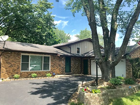 3rd image of 533 Meadow Ave