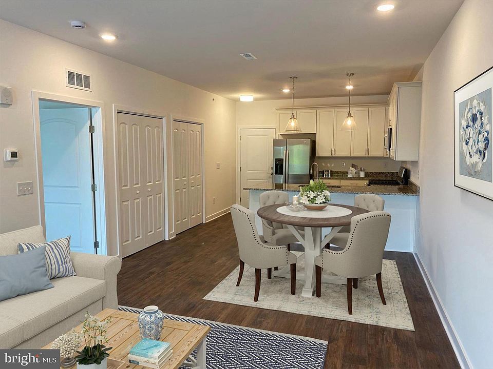 1st image of 33530 Old Salt Ln #202