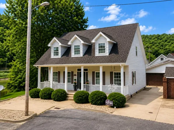 116 Lily Cir, Pikeville, KY 41501