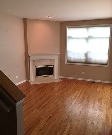 2nd image of 1720 Pershing Ave #1720