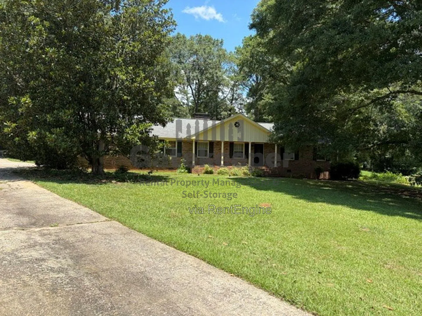 3 bed, 2.0 bath, 2145 sqft, $2,295 — Photo 1