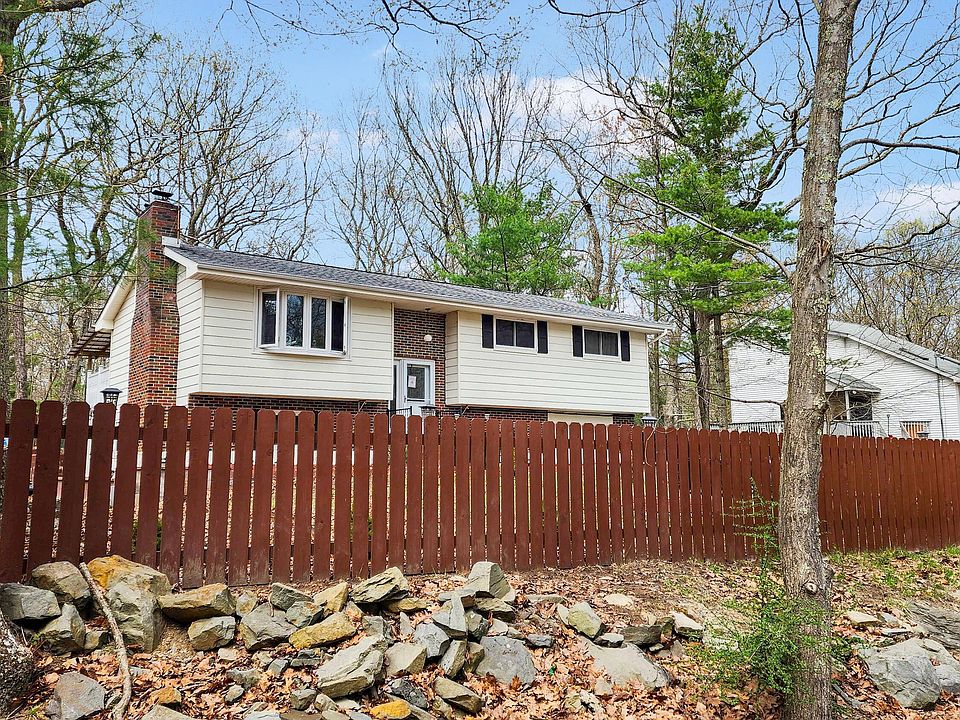 366 Wild Acres Dr, Dingmans Ferry, PA 18328 Zillow