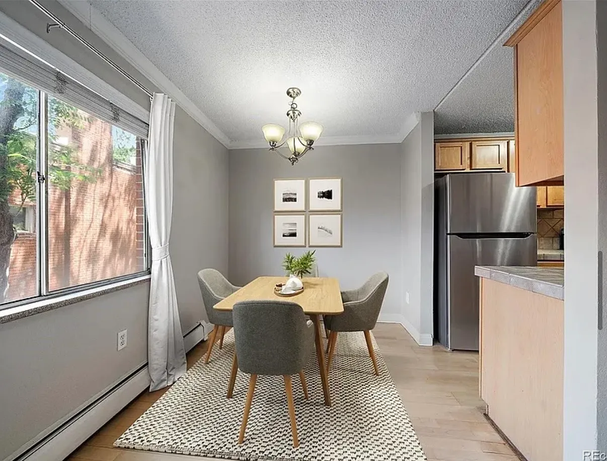 1267 N Lafayette St — Photo 2