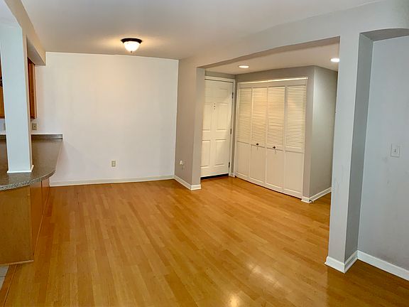 5th image of 1108 N Milwaukee St Unit 118