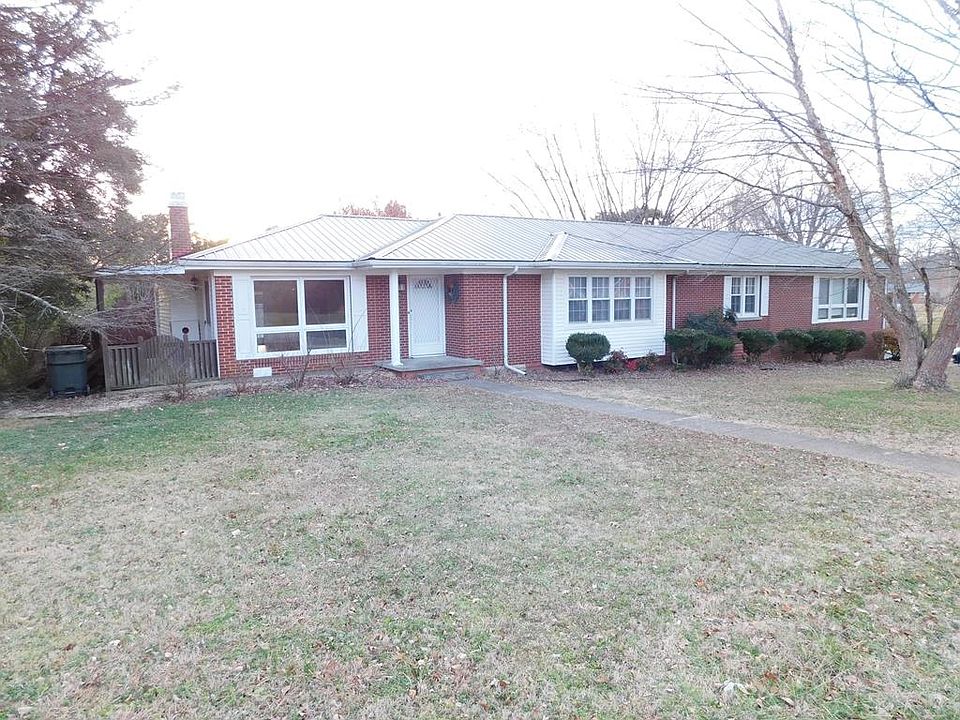 1st image of 1010 Greenview Dr