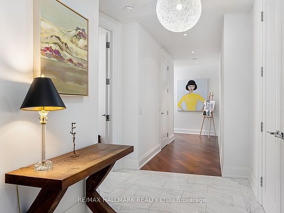 5th image of 88 Davenport Rd #308