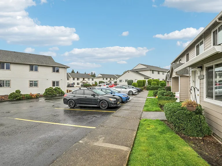 Fircrest Apartments — Photo 29