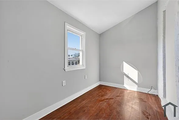1235 Penn St NE #2 — Photo 8