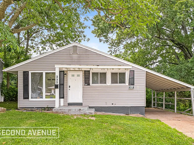 232 McAlpine Dr — Photo 2