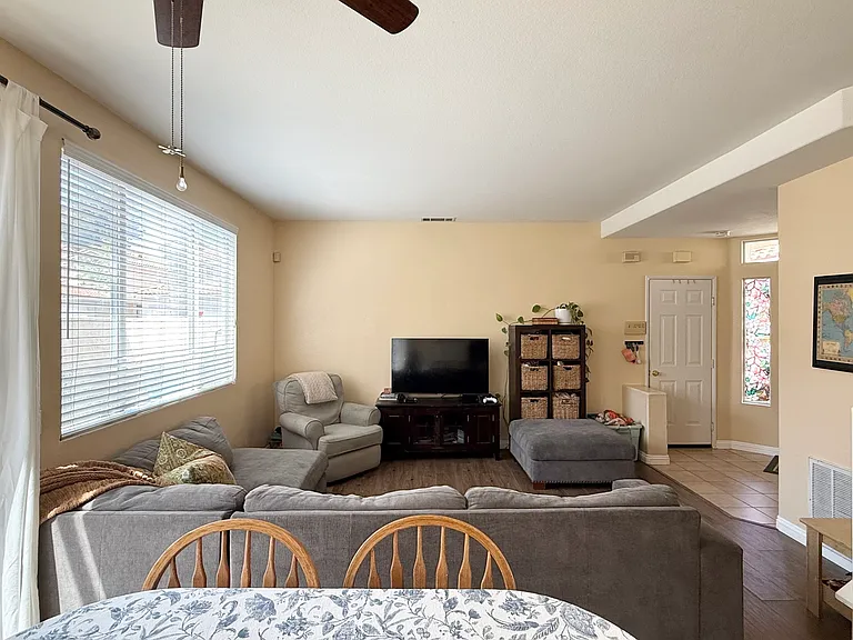 9580 Capricorn Way — Photo 5