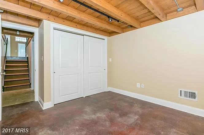 623 Wyeth St — Photo 24