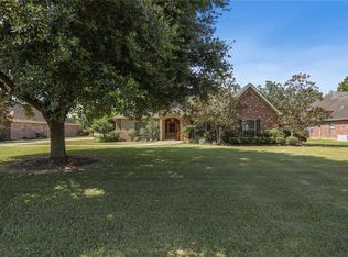 17625 Ridgewood Dr, Hammond, LA 70403