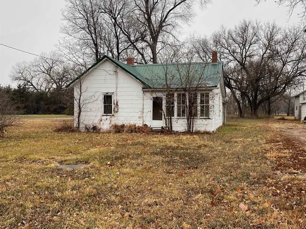 403 E Amity St, Clarks, NE 68628