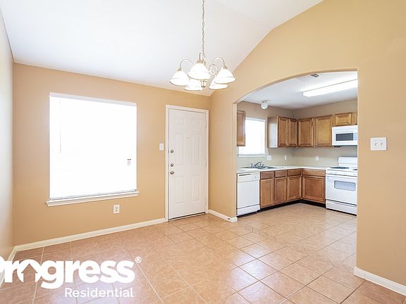 4th image of 19351 Grand Colony Ct