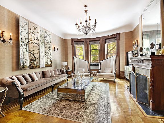 2nd image of 341 W 84th St APT 1
