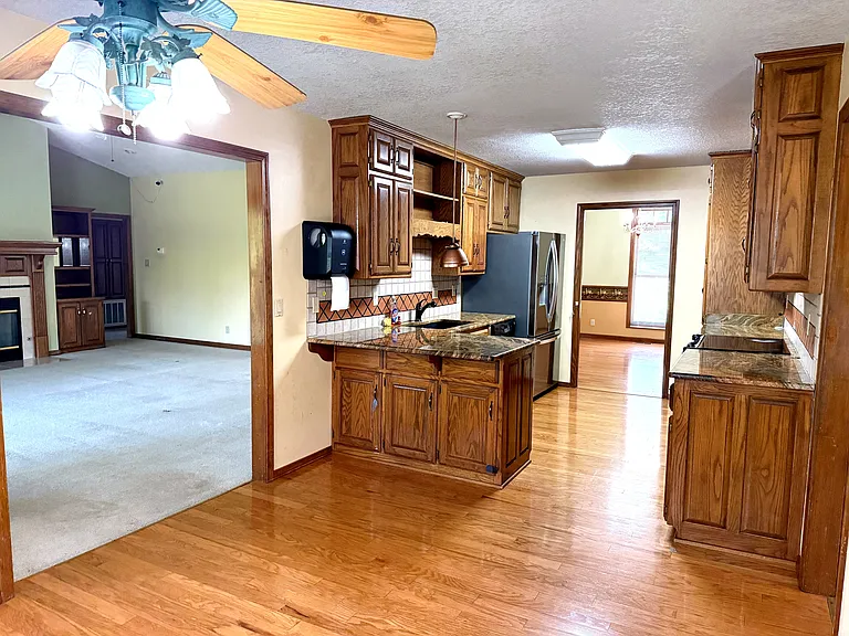 124 Oak Bend Loop — Photo 12
