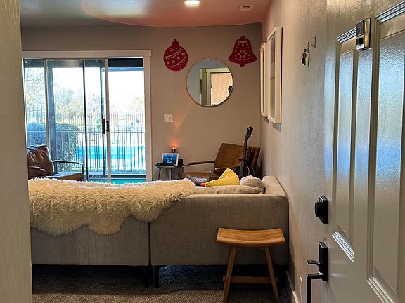 3rd image of 2420 S Elizabeth St APT 1